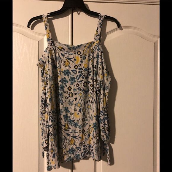 Style and co off the shoulder blouse - Picture 1 of 4
